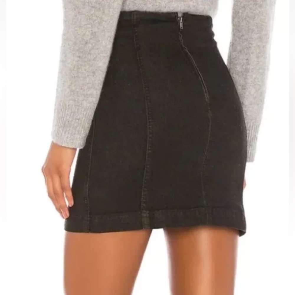 Free People Women Black Stretch Zip-Back Denim Party Mini Skirt Size 8